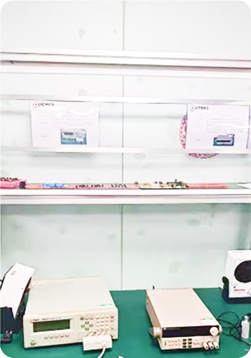 Test instruments and documentation shelf